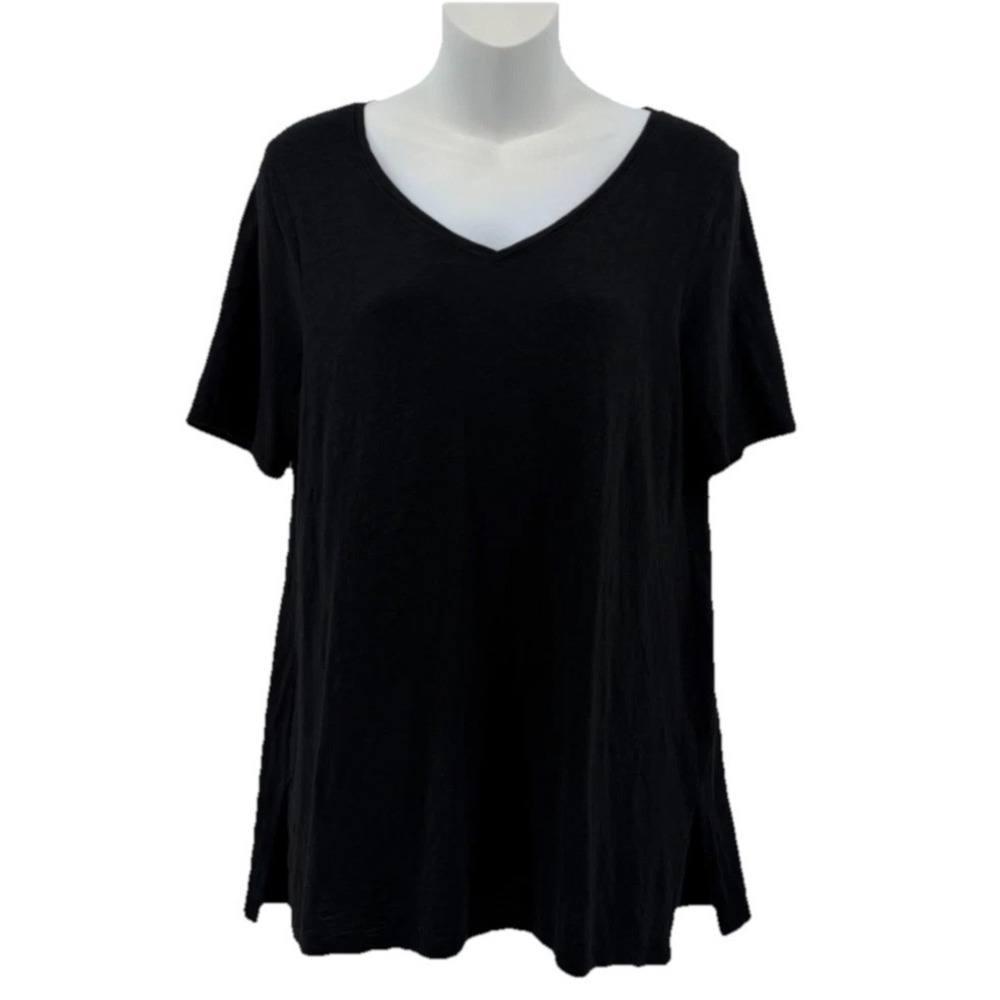 Chico's The Ultimate Tee Black V Neck Top - Size 0 US Small